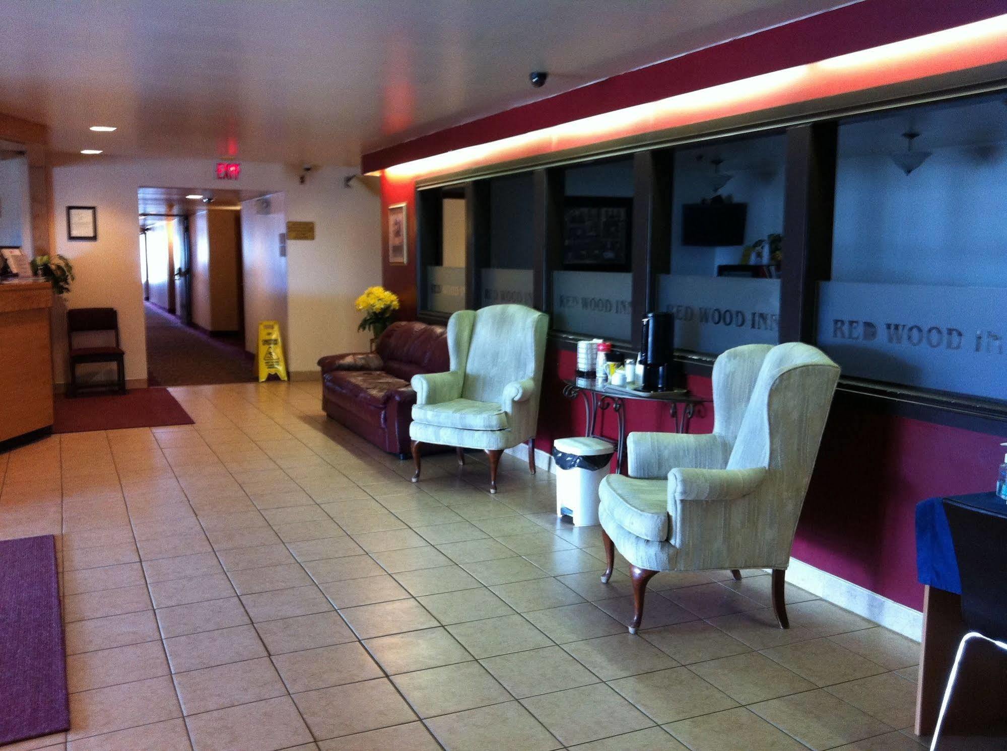 Redwood Motor Inn Brandon Luaran gambar
